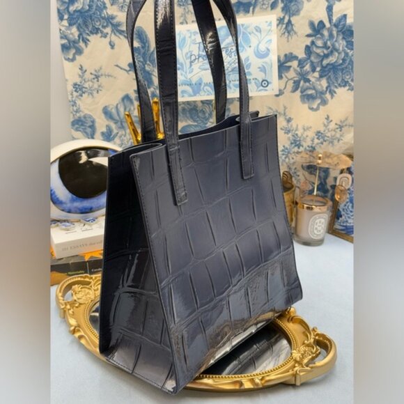 🆕 TED BAKER 🧿 NWOT REPTCON Navy Croc-Embossed Small Icon Tote Bag - Picture 9 of 15